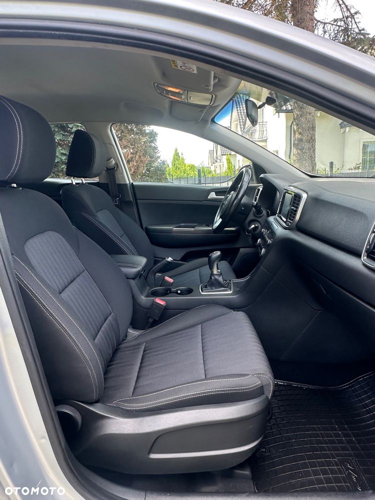 Kia Sportage 1.6 T-GDI Business Line 4WD - 35