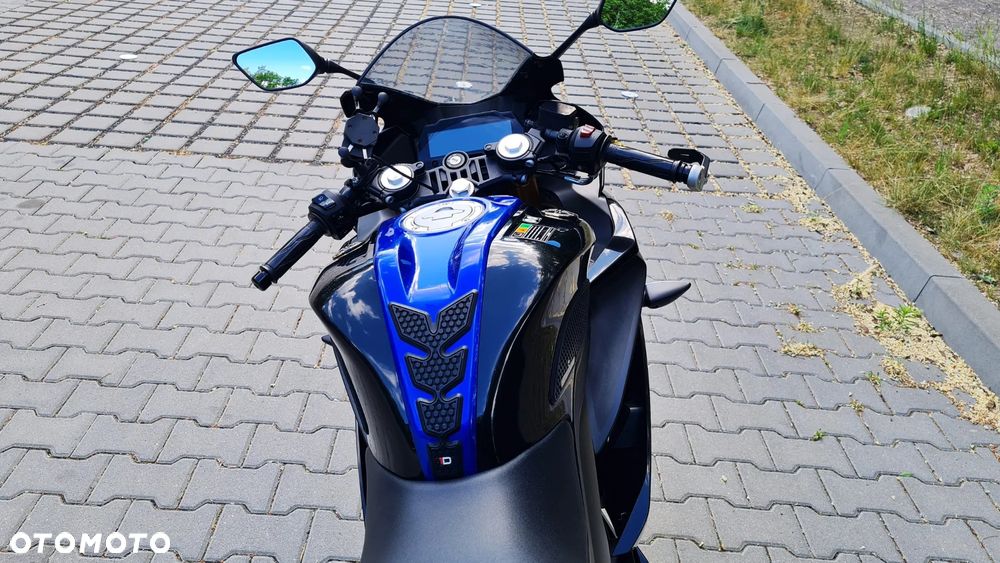 Yamaha R125 - 7