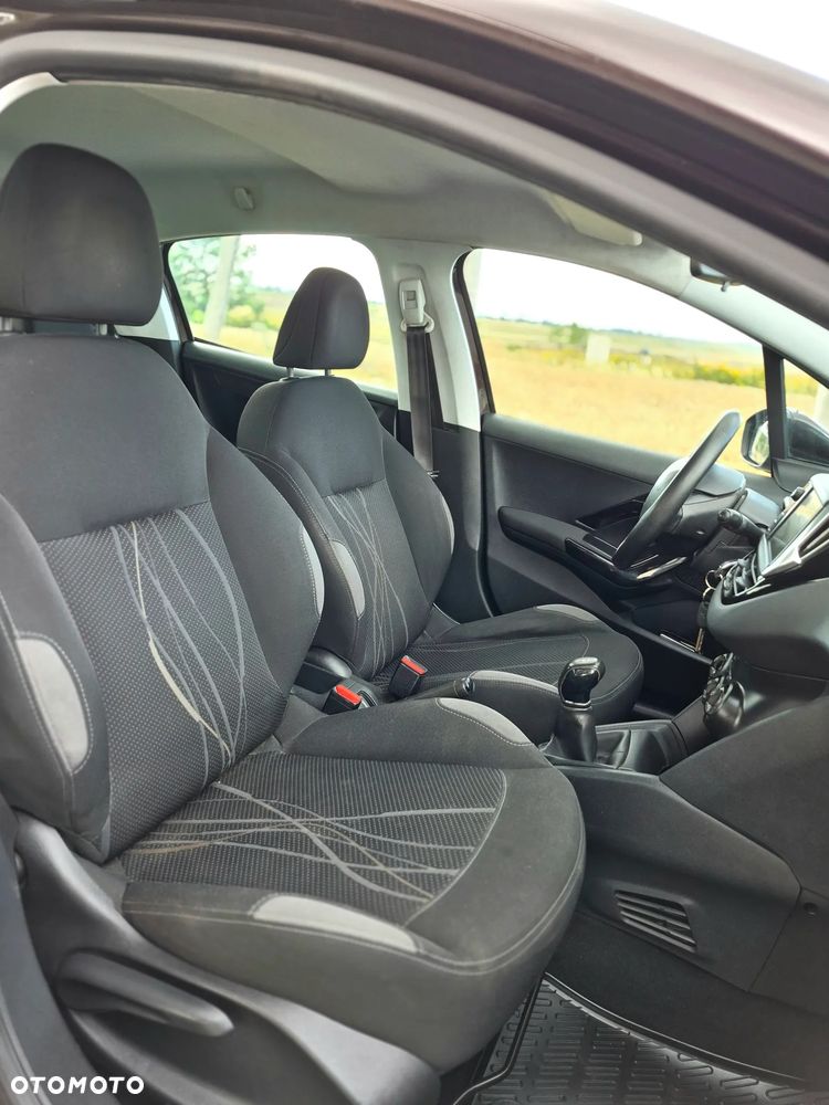 Peugeot 208 HDi 68 Access - 16
