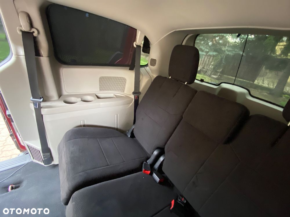 Dodge Grand Caravan ver-3-6-express - 25