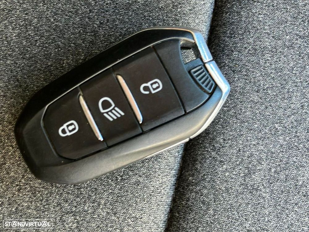 Citroën C5 Aircross 1.6 Hybrid Feel e-EAT8 - 19