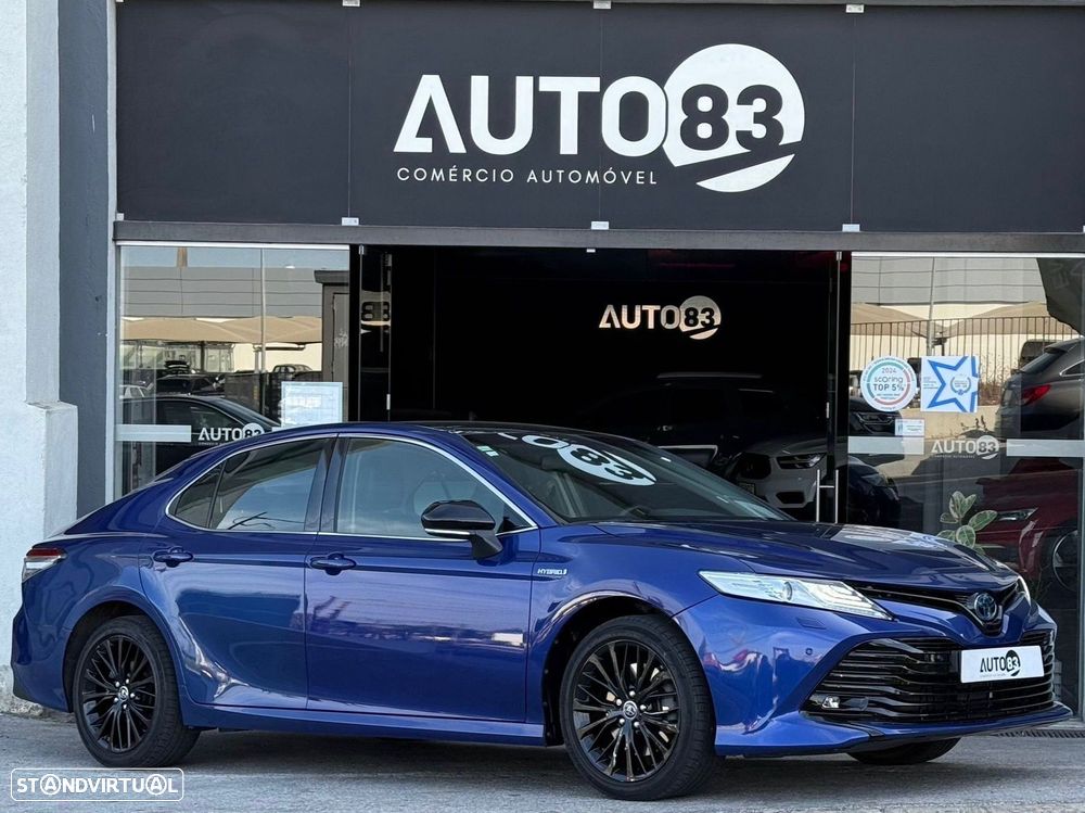 Toyota Camry - 1