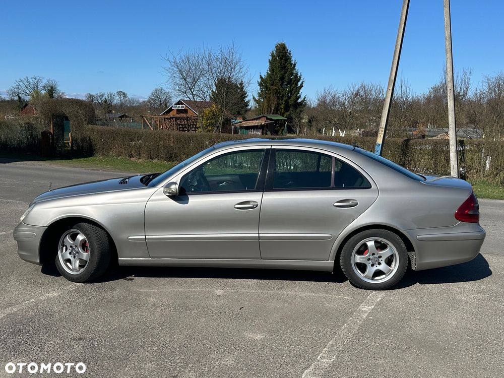 Mercedes-Benz Klasa E - 6