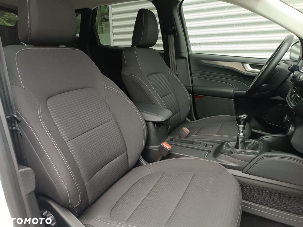 Ford Kuga 1.5 EcoBoost FWD Titanium - 31
