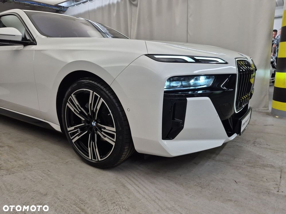 BMW Seria 7 740d xDrive mHEV M Sport sport - 22