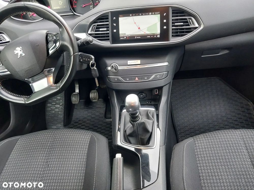 Peugeot 308 BlueHDi FAP 130 Stop & Start Allure - 5