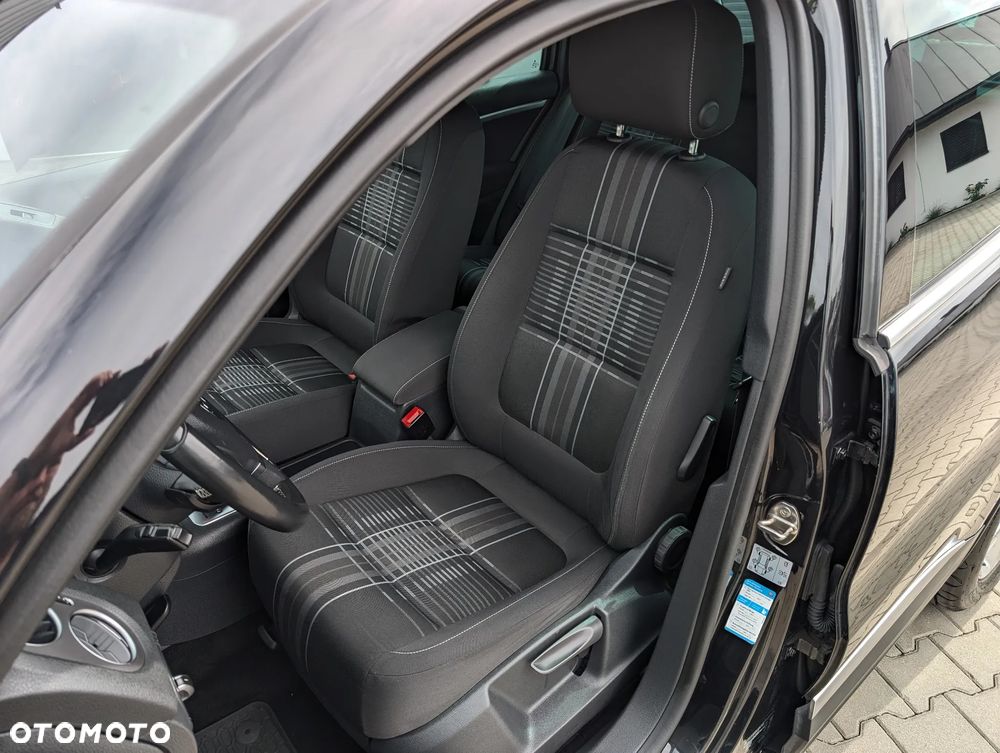 Volkswagen Tiguan 2.0 TDI SCR 4MOTION BlueMotion Technology DSG Lounge Sport & Style - 34