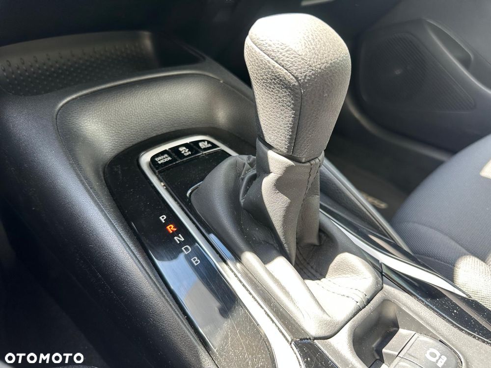 Toyota Corolla - 18