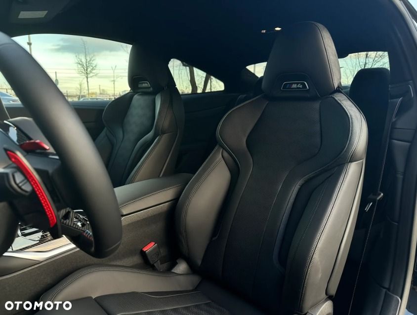BMW M4 Competition M xDrive - 18