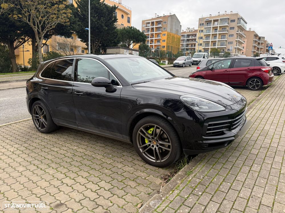 Porsche Cayenne E-Hybrid - 5