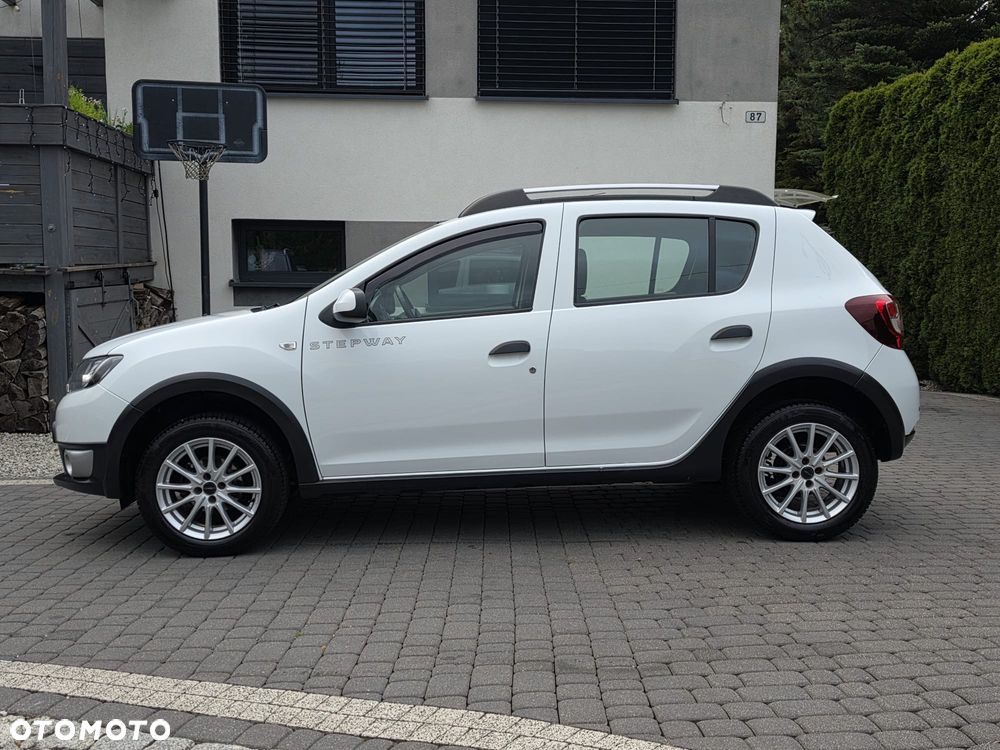 Dacia Sandero 0.9 TCe SL Celebration - 10