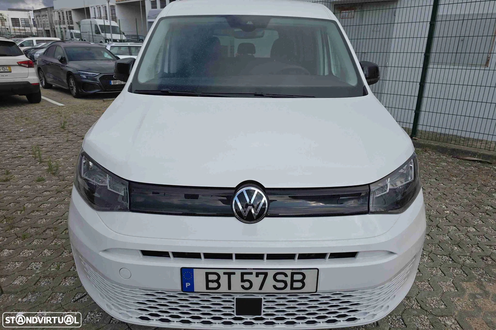 VW Caddy Maxi 25 2.0 TDI - 16