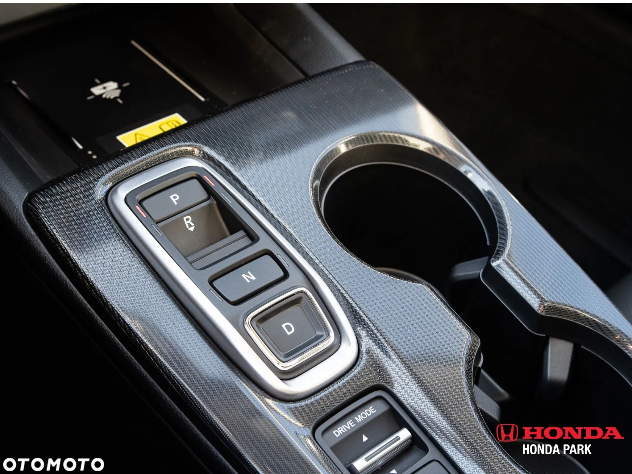 Honda Civic 2.0 i-MMD Advance BSI CVT - 22
