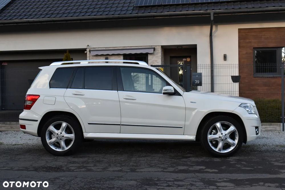 Mercedes-Benz GLK 220 CDI (BlueEFFICIENCY) - 19