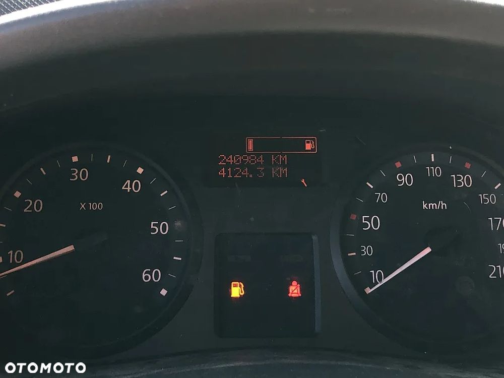 Renault Trafic Blaszak - 15