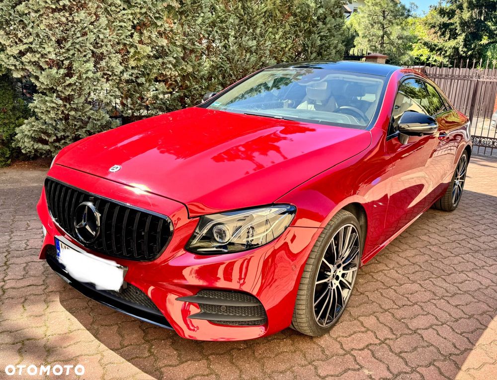 Mercedes-Benz Klasa E 220 d 4-Matic 9G-TRONIC - 18