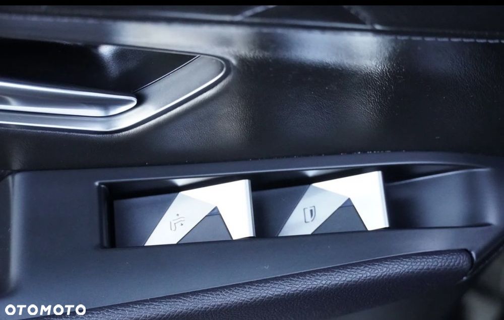 DS Automobiles DS 7 Crossback 1.6 PureTech Rivoli - 12