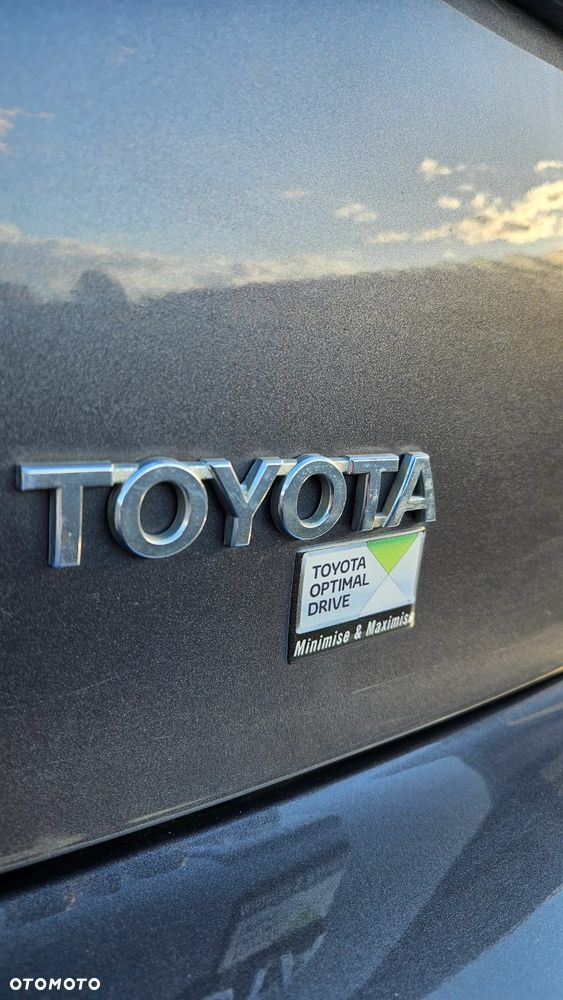 Toyota Auris 1.6 Premium - 22
