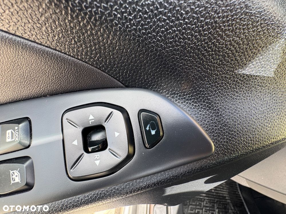 Hyundai ix35 1.6 GDI Comfort 2WD - 24