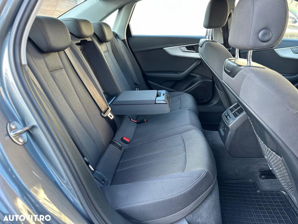 Audi A4 35 TDI S tronic - 21