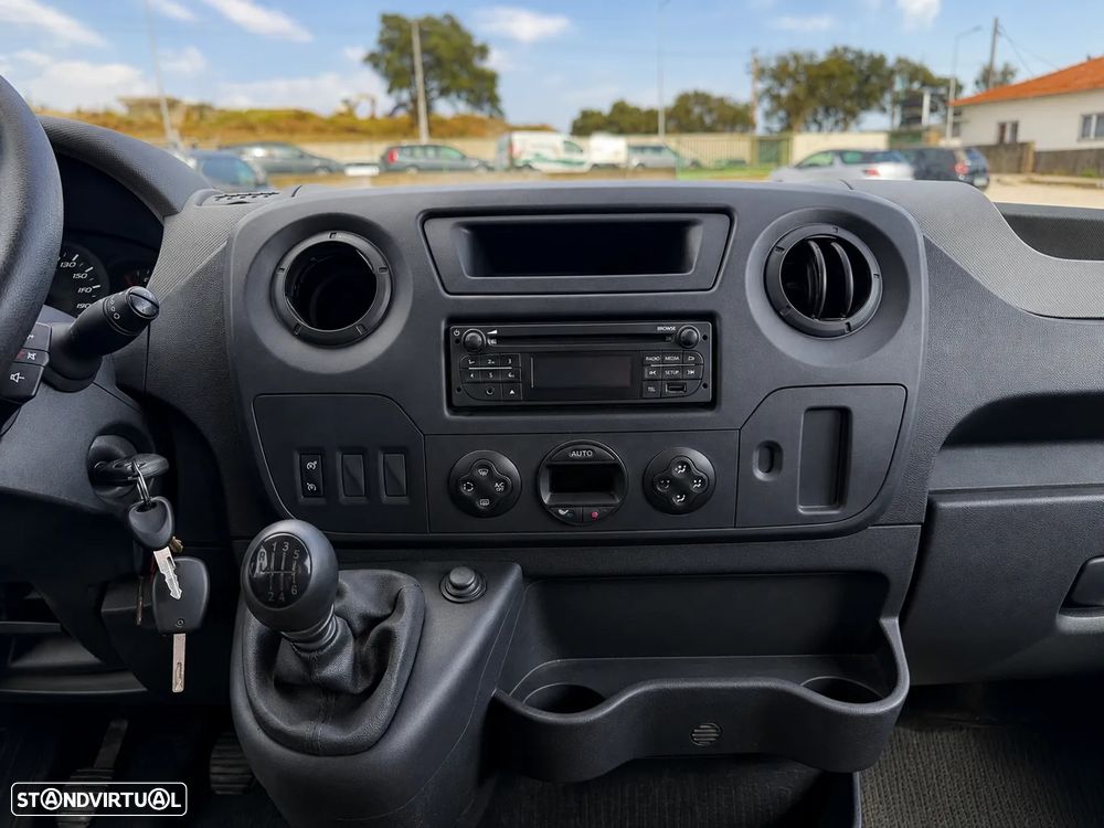 Renault Master 2.3 Dci 125CV Cab. Dupla Basculante - 9