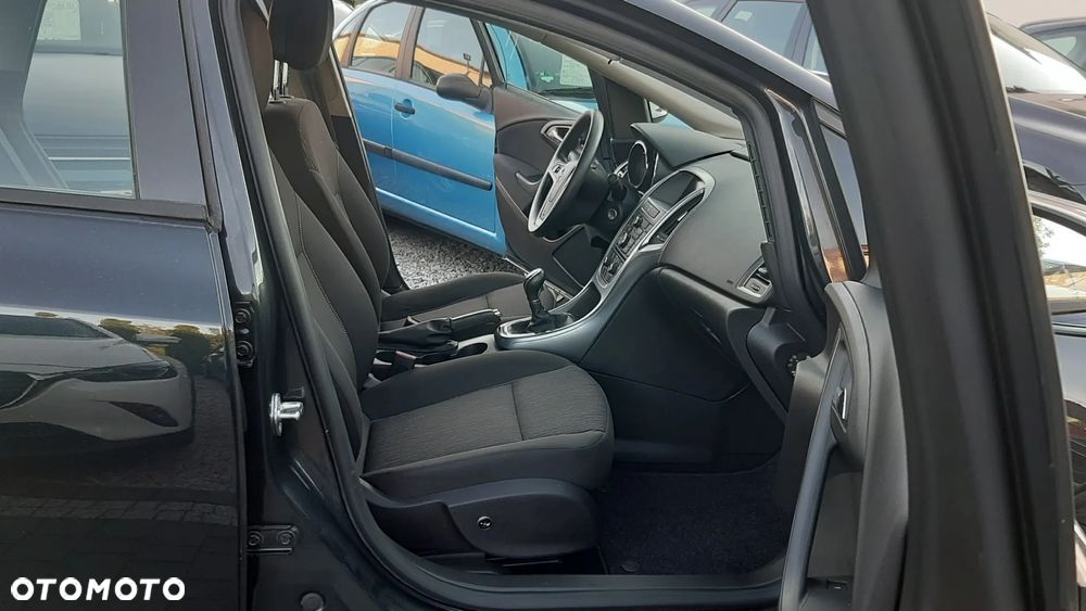 Opel Astra 1.6 Fun - 17