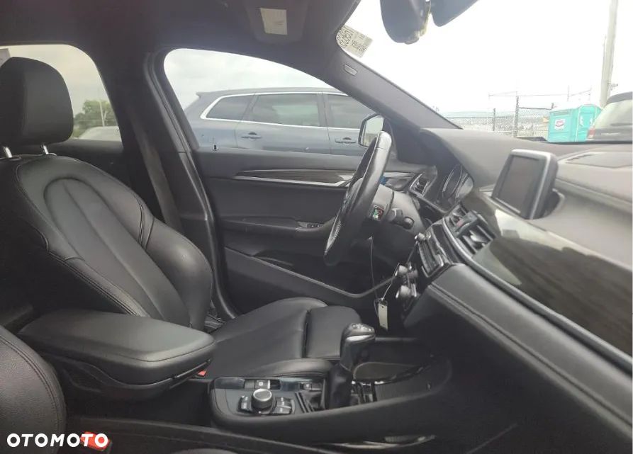 BMW X2 - 8