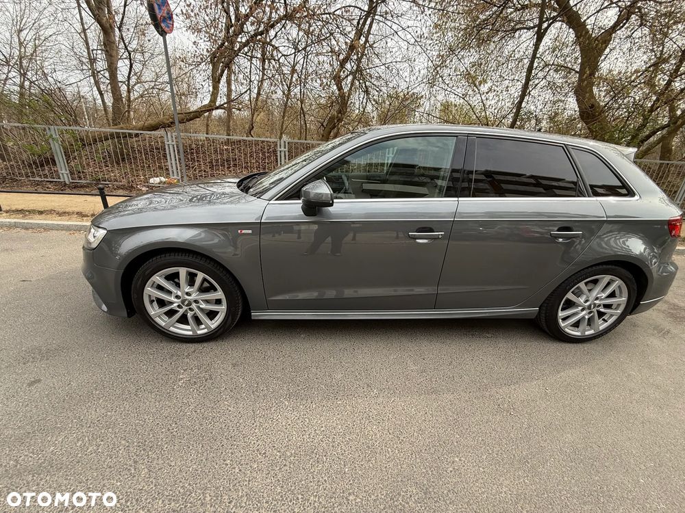 Audi A3 Sportback 35 TFSI S tronic - 4