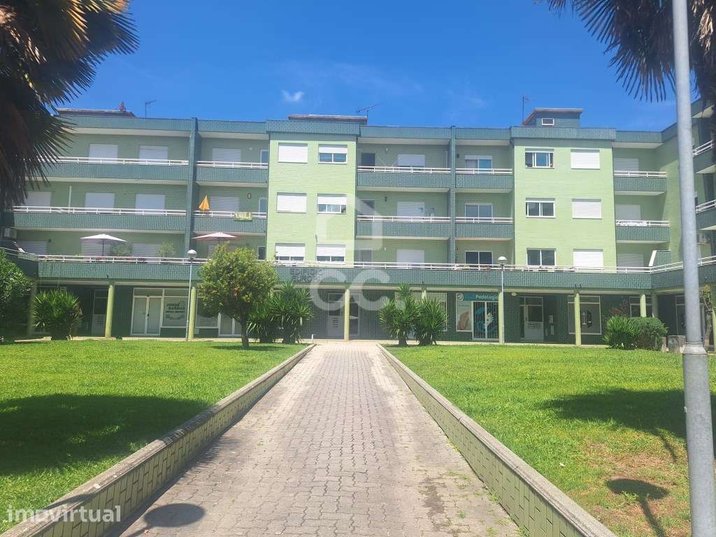 Apartamento T2 com Lugar de Garagem - Excelente Oportunidade de Inv... - Grande imagem: 2/20