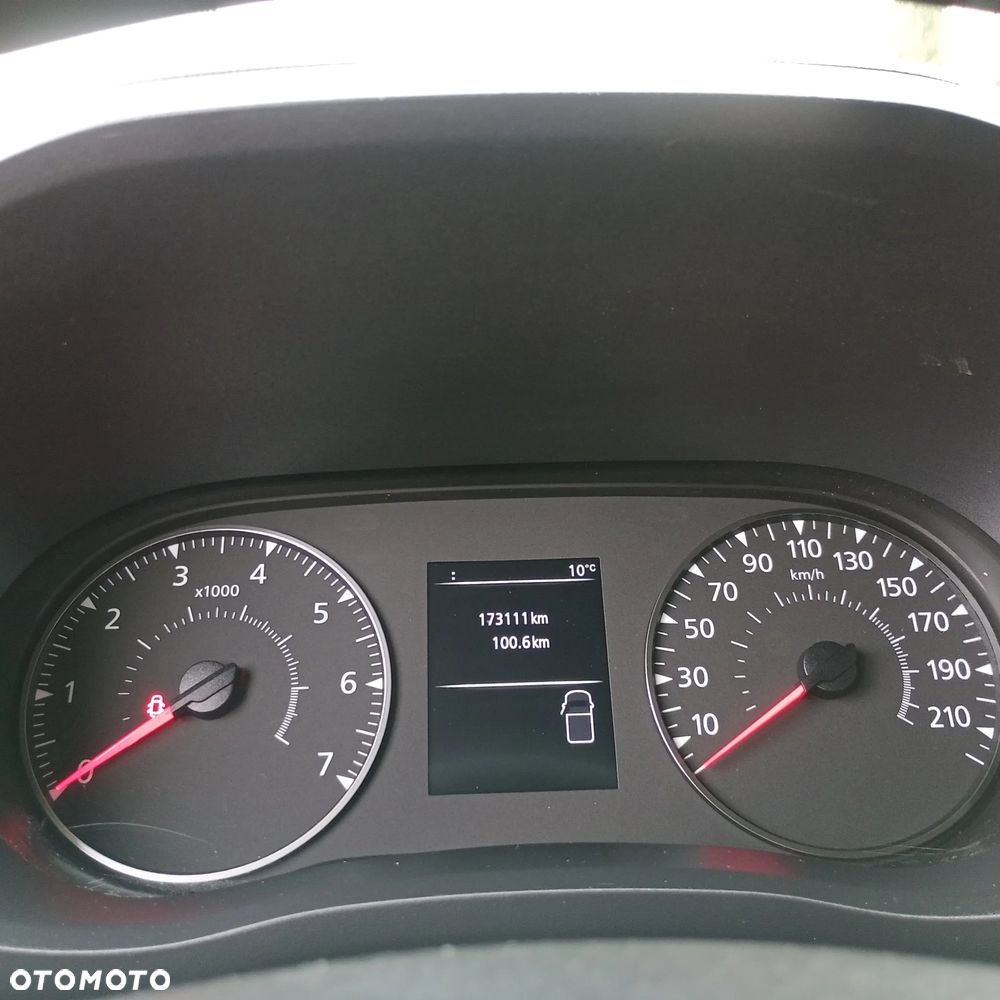 Renault Master - 25