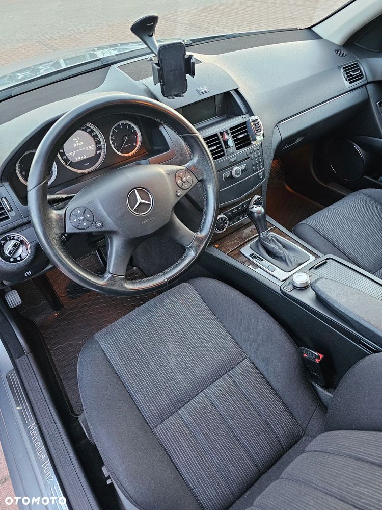 Mercedes-Benz Klasa C - 17