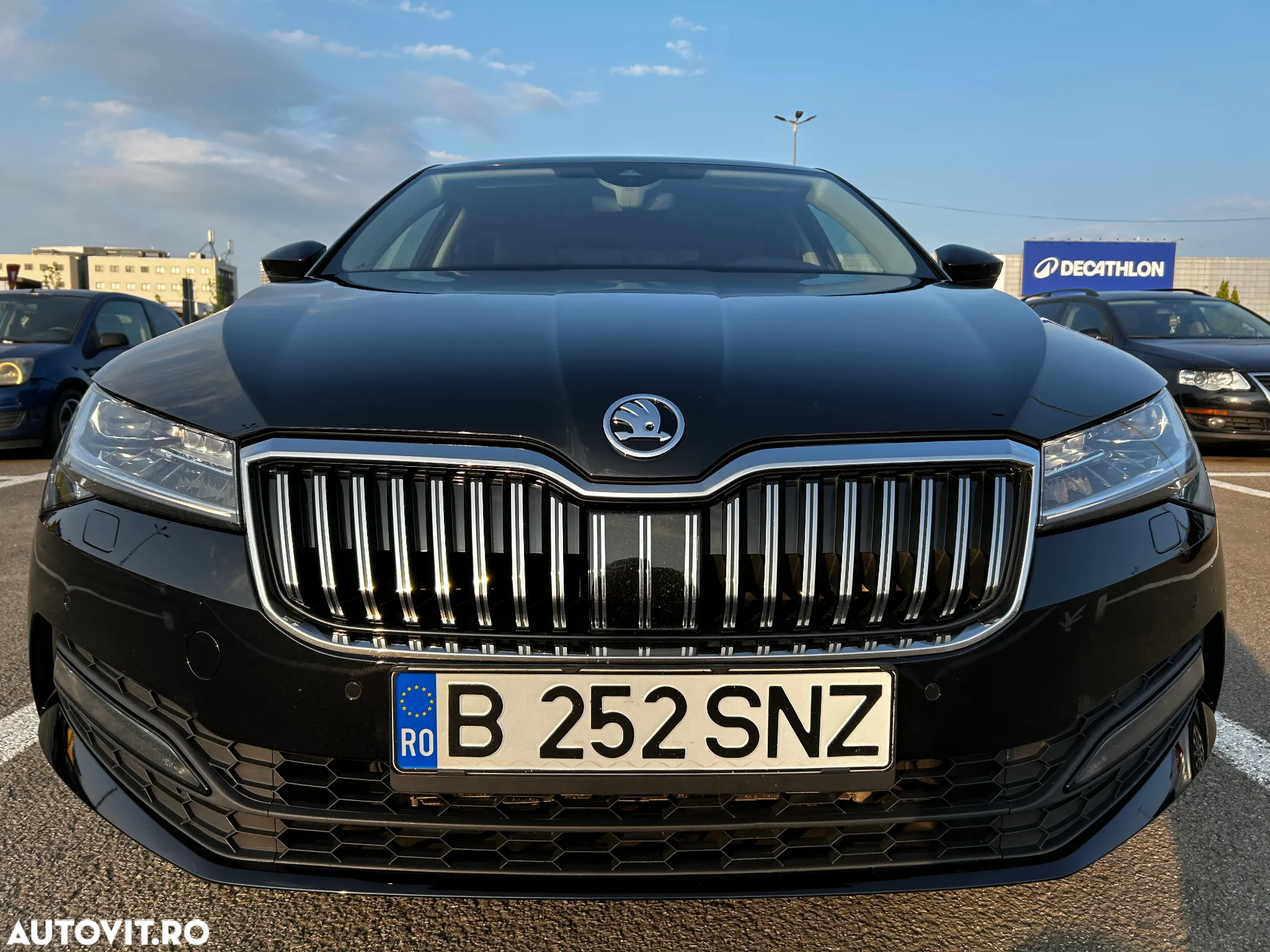 Skoda Superb Combi 2.0 TDI DSG Ambition - 16