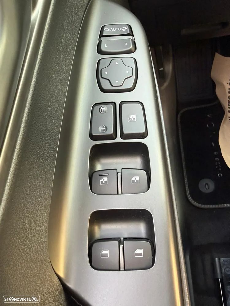 Hyundai Kauai Premium - 24