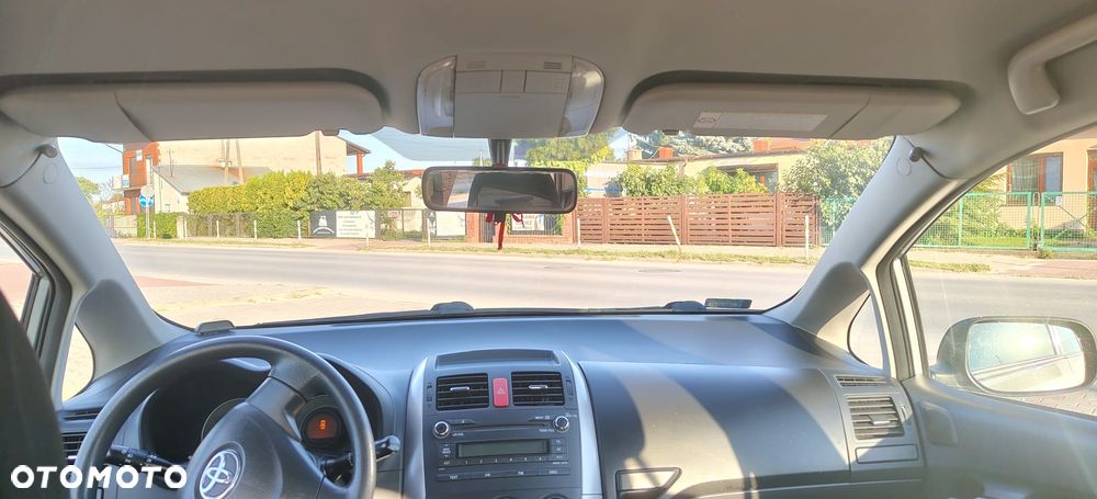 Toyota Auris 1.33 VVT-i Terra - 6