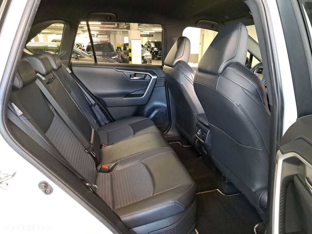 Toyota RAV4 2.5 Hybrid Selection 4x4 - 15