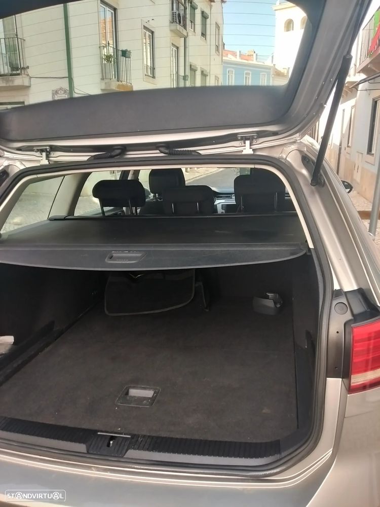 VW Passat Variant 1.6 TDI BlueMotion - 6