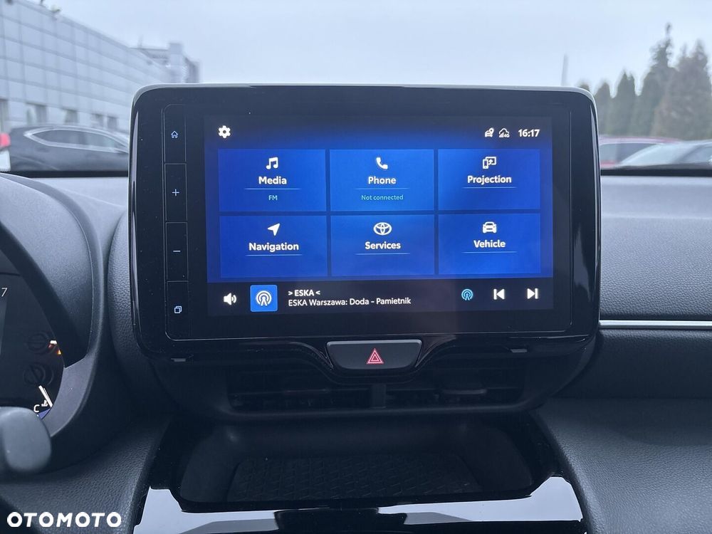 Toyota Yaris Cross Hybrid 1.5 Comfort - 21