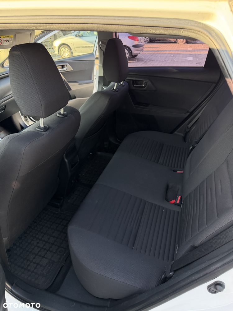 Toyota Auris - 25