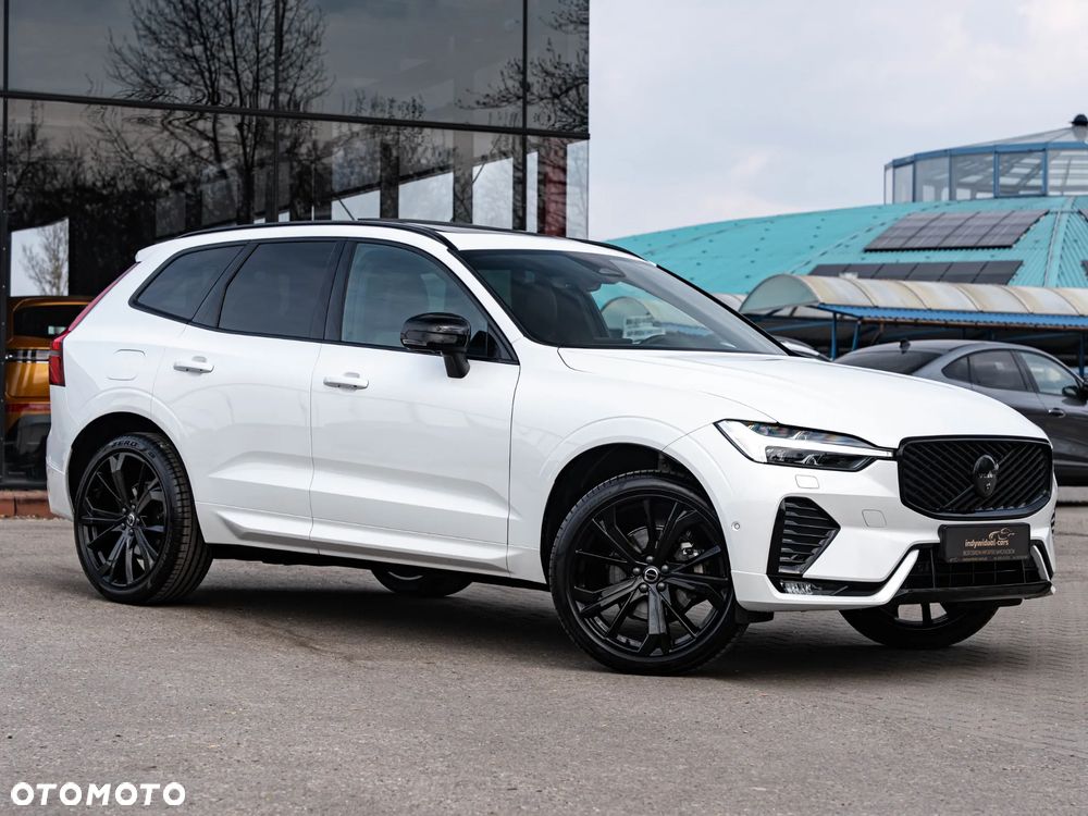 Volvo XC 60 B5 B AWD Plus Dark - 9