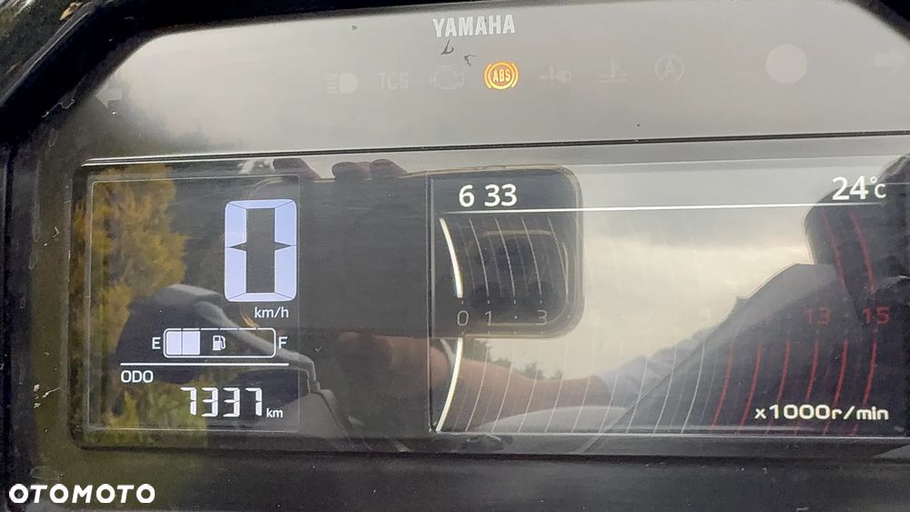 Yamaha X-max - 21