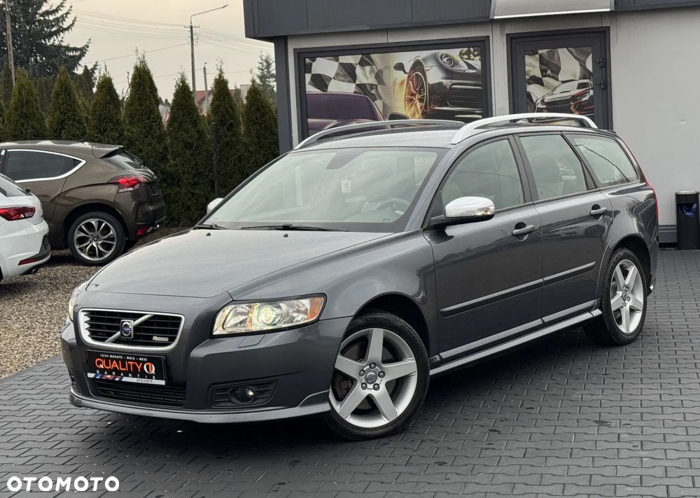 Volvo V50 T5 R-Design Summum - 2