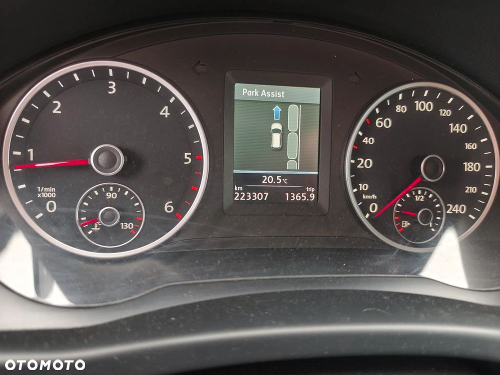 Volkswagen Tiguan 2.0 TDI DPF BlueMotion Technology Life - 27