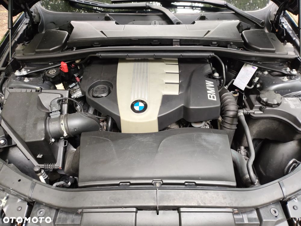 BMW Seria 3 - 35