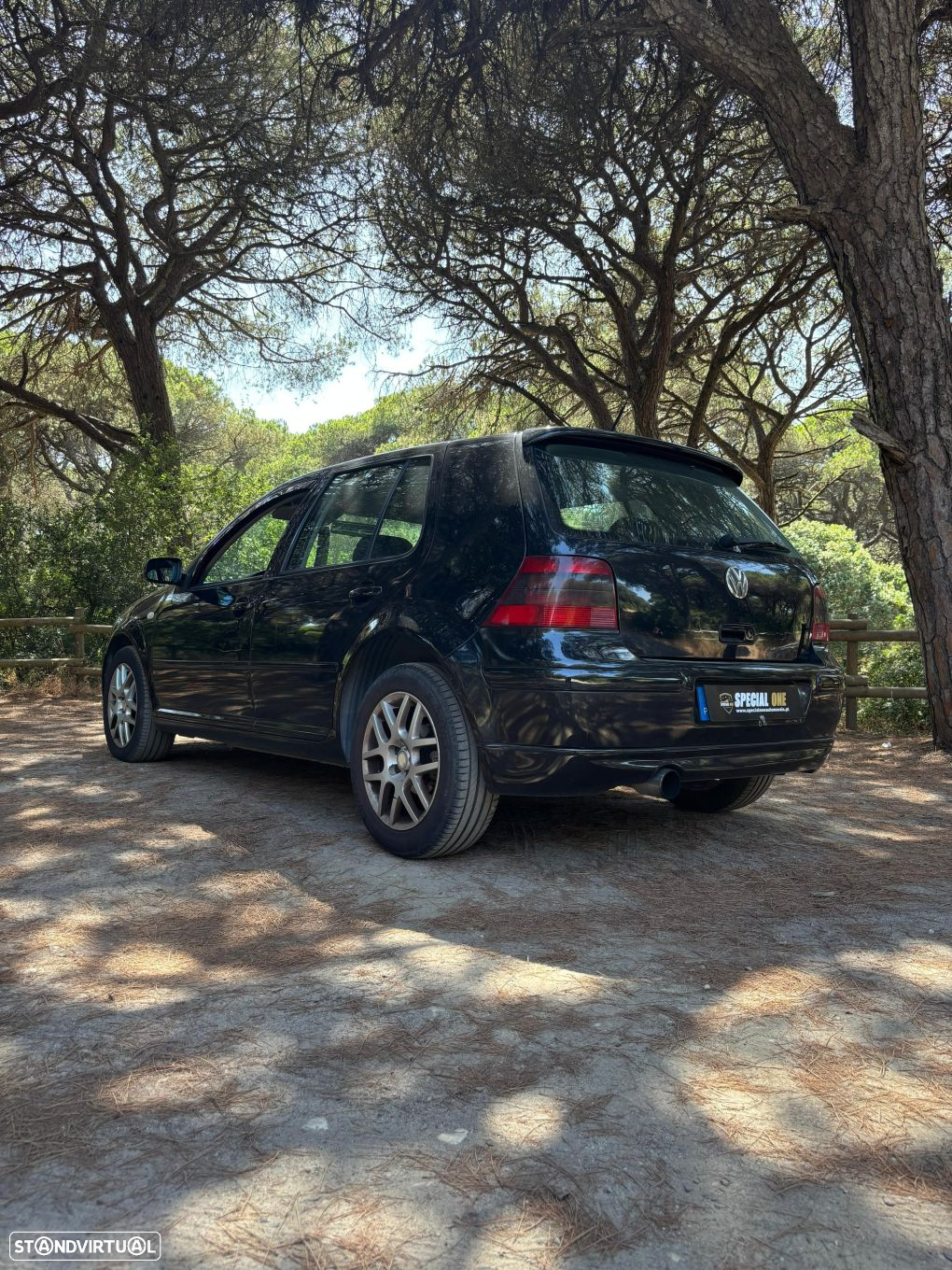 VW Golf 1.9 TDi Highline - 4
