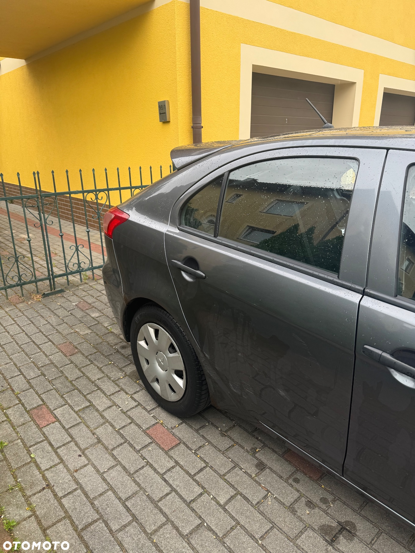 Mitsubishi Lancer 1.8 Inform - 3