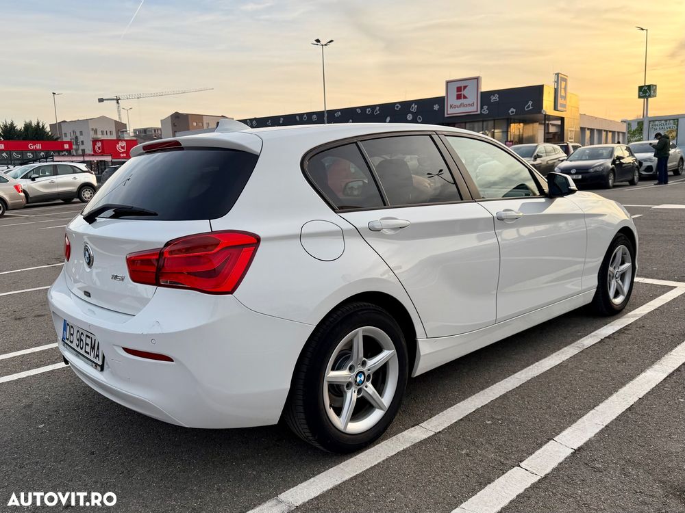 BMW Seria 1 116i - 5