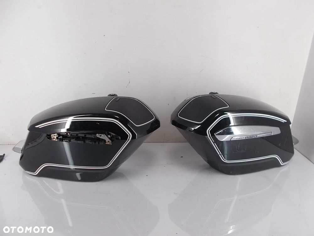 Kufer bagażnik lampa tył BMW R18 Transcontinental Bagger części - 1