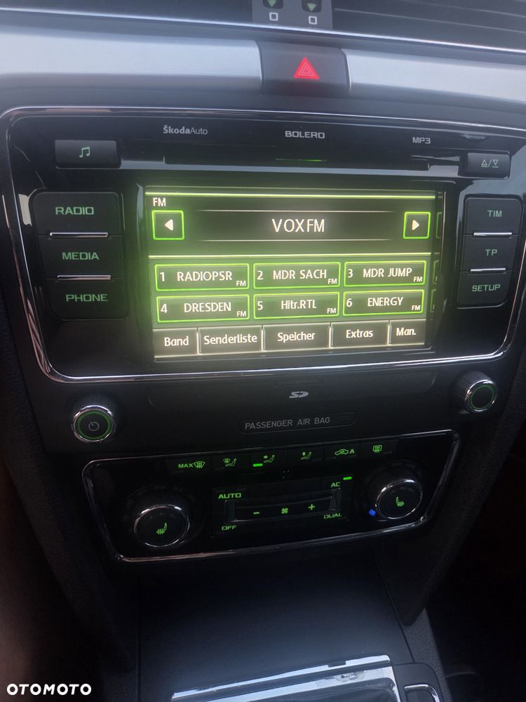 Skoda Superb 1.8 TSI Elegance - 24