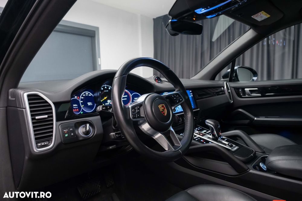 Porsche Cayenne E-Hybrid Tiptronic S Platinum Edition - 23