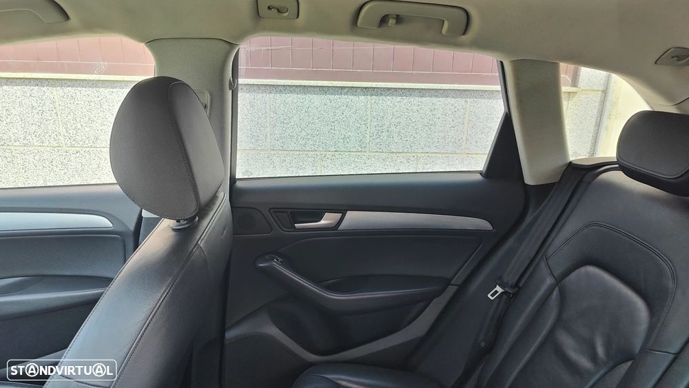 Audi Q5 2.0 TDI S-line - 30